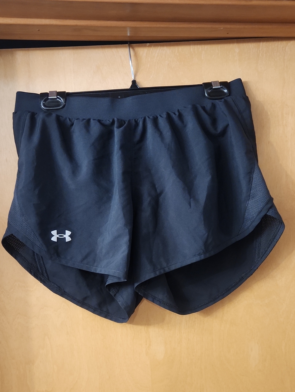 Under Armour Women's Black Running Shorts with Liner Size Medium